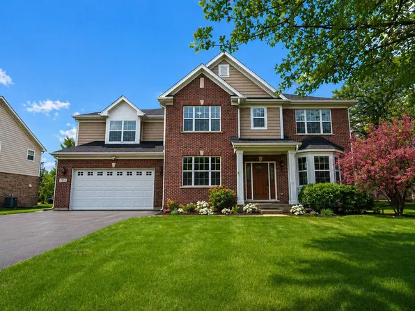 1551 E Olive St, Palatine, IL 60074