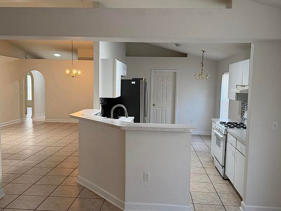 4th image of 3133 Cauthen Creek Dr