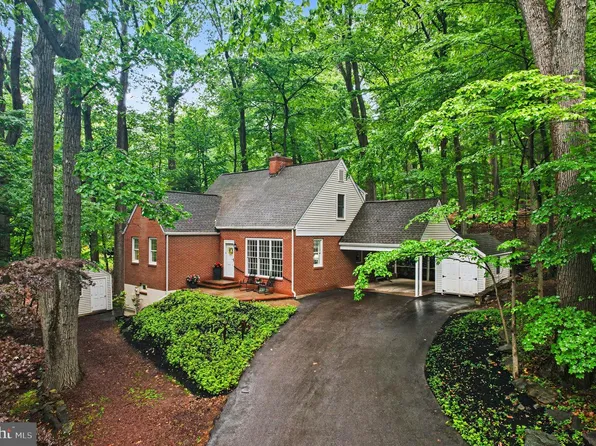 220 Jug Hollow Rd, Valley Forge, PA 19481