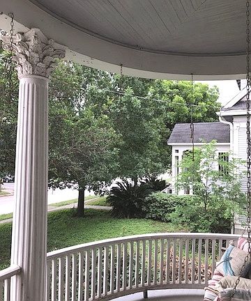 5th image of 805 N Pine St