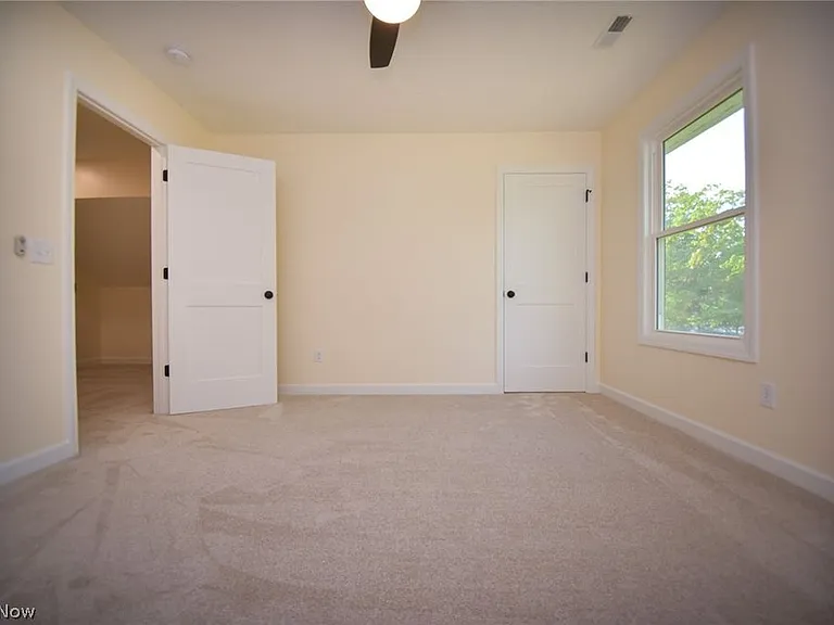 263 Cardinal Dr — Photo 40