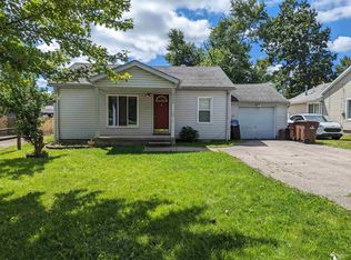 3100 Monrona Dr, Monroe, MI 48162
