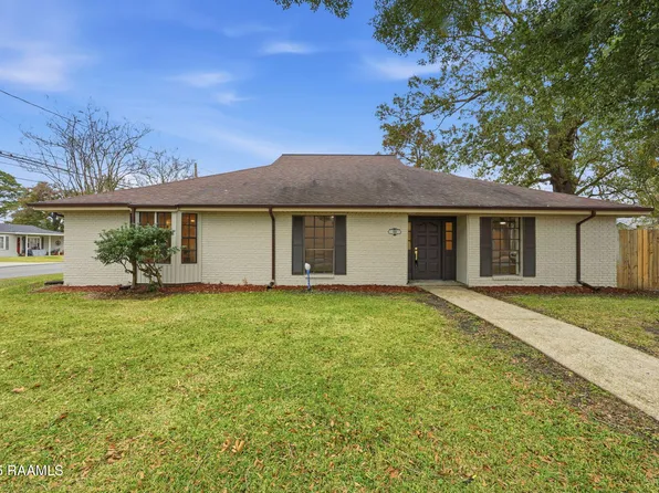 610 N Adams Ave, Rayne, LA 70578