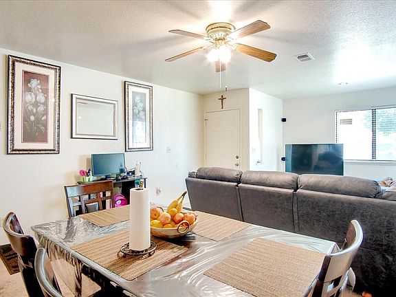 5th image of 431 & 433 6th St