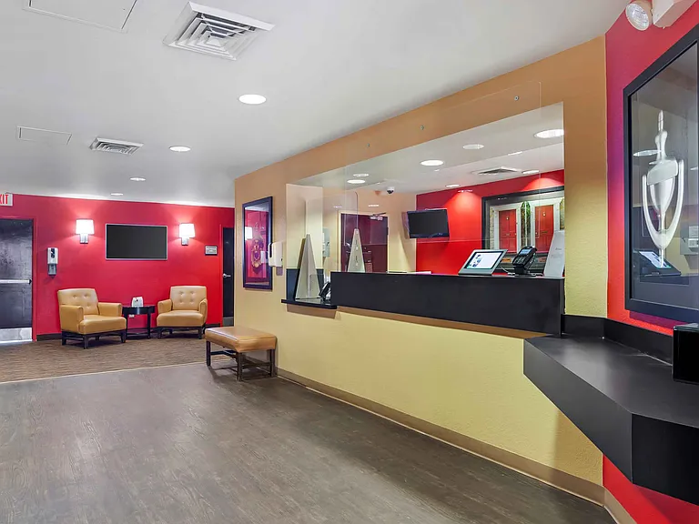 Lobby and Guest Check-in
