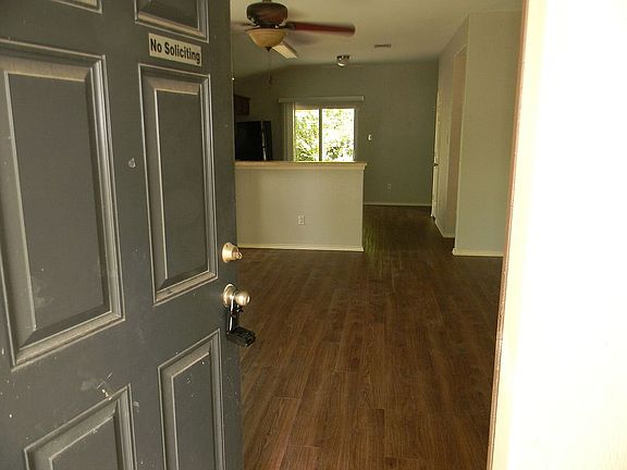 4th image of 214 Wild Plum