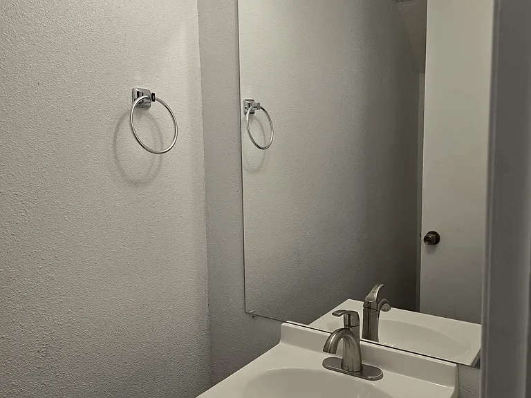 Downstairs 1/2 bath
