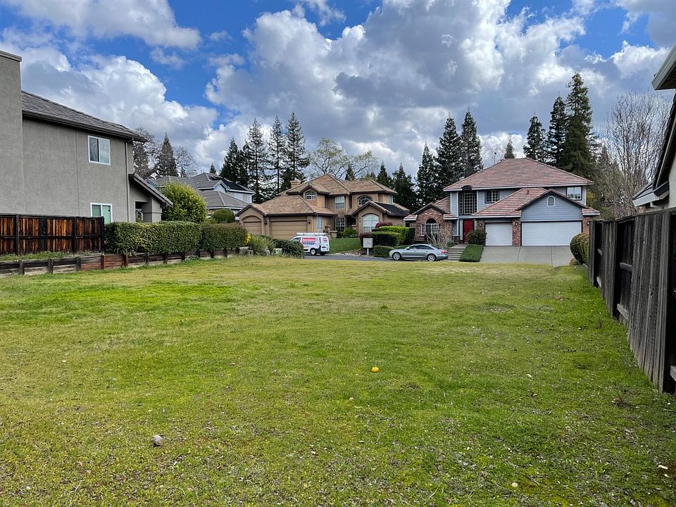 1st image of 2677 Stockwood Dr