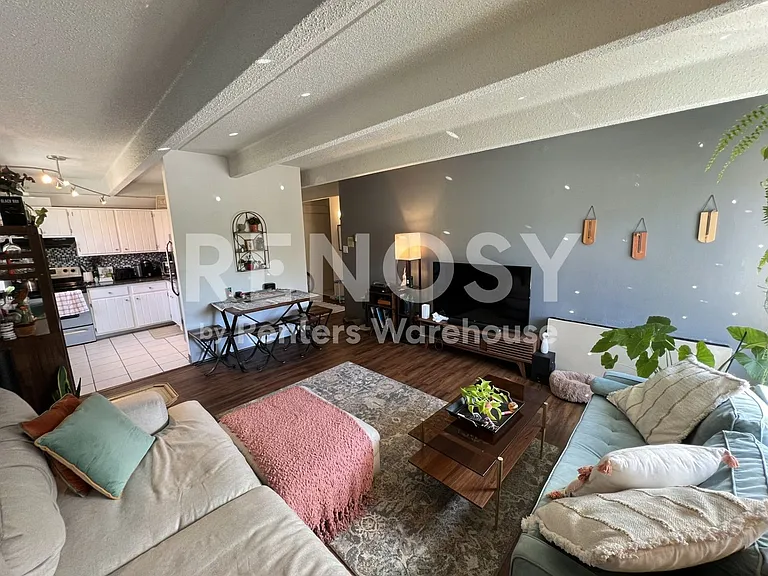 555 E 10th Ave #215 — Photo 16