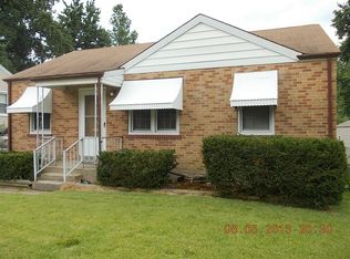 190 Derhake Rd, Florissant, MO 63031