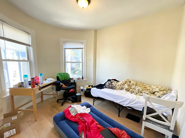 17 Sachem St #3F — Photo 5