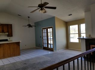 4155 W Myrtle Ave, Visalia, CA 93277