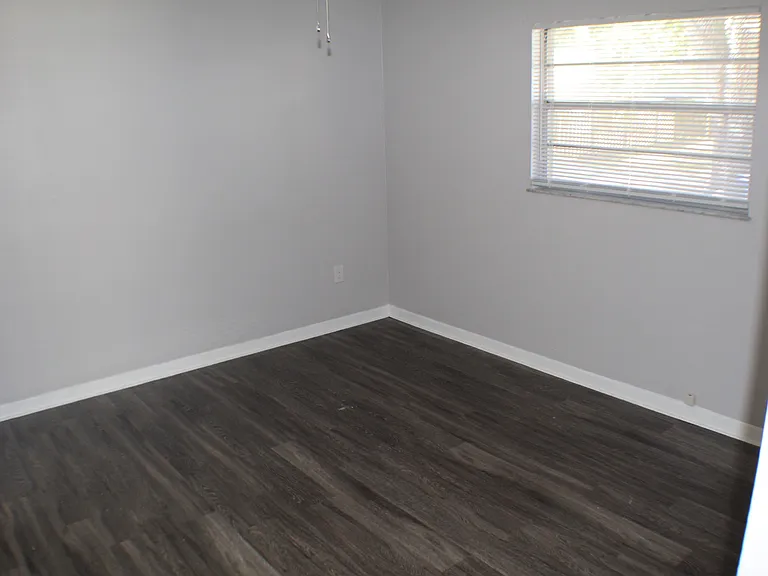 857 Lyndhurst St #D — Photo 8