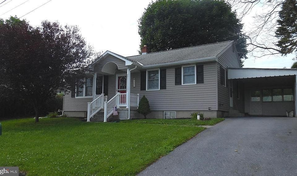1st image of 3321 Hillside Dr