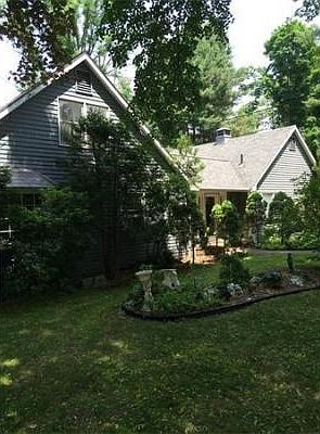 2nd image of 5 Hartman Rd