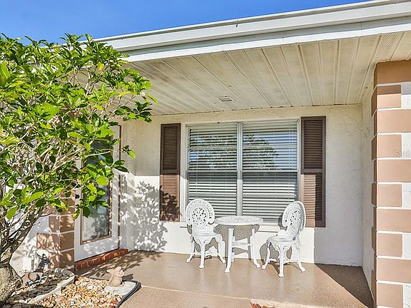 4th image of 408 S Pebble Beach Blvd