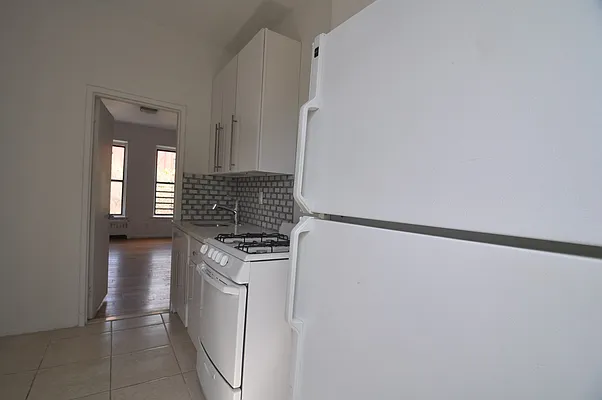 Rented by Bohemia Realty Group | media 23