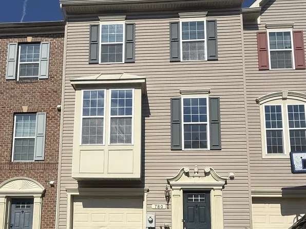 780 Cherry Bark Ln, Baltimore, MD 21225