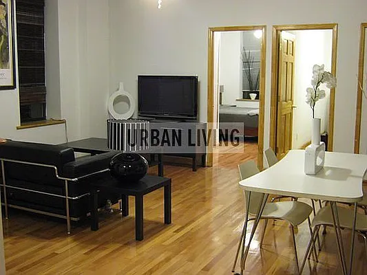 Rented by Urban Living | media 12