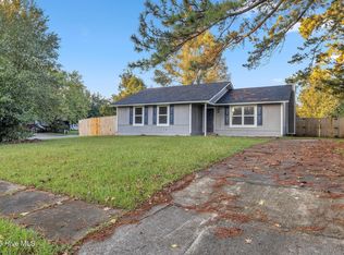 411 Cardinal Dr, Jacksonville, NC 28546