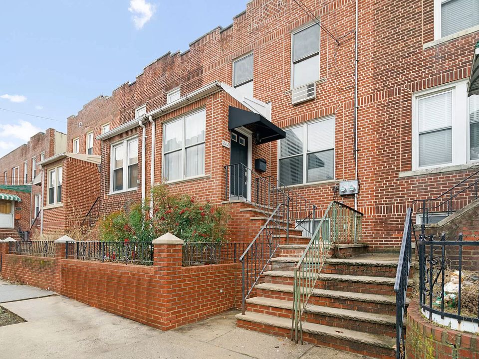 1st image of 2445 43rd St