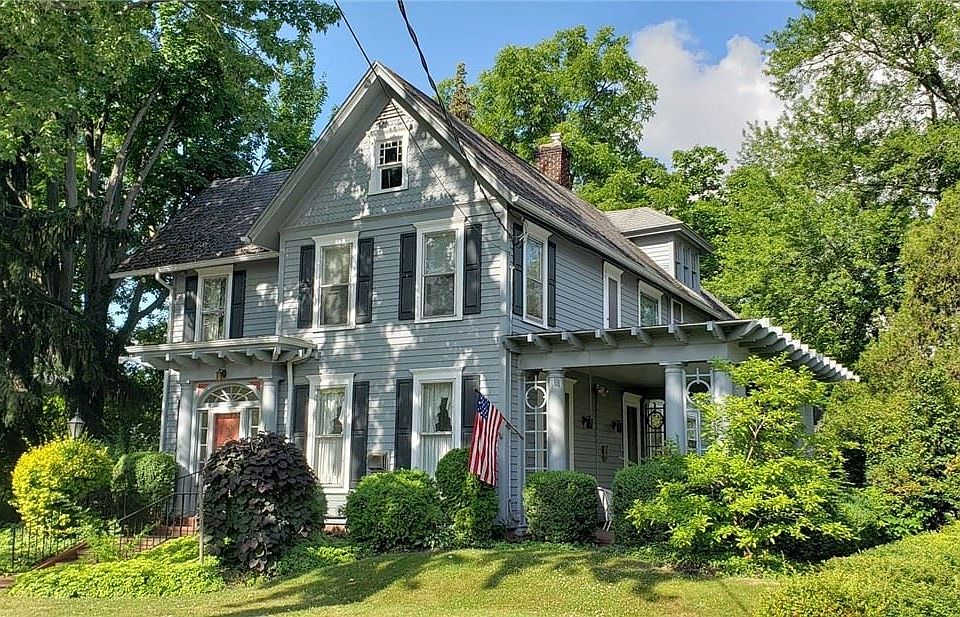 1st image of 614 Ann St