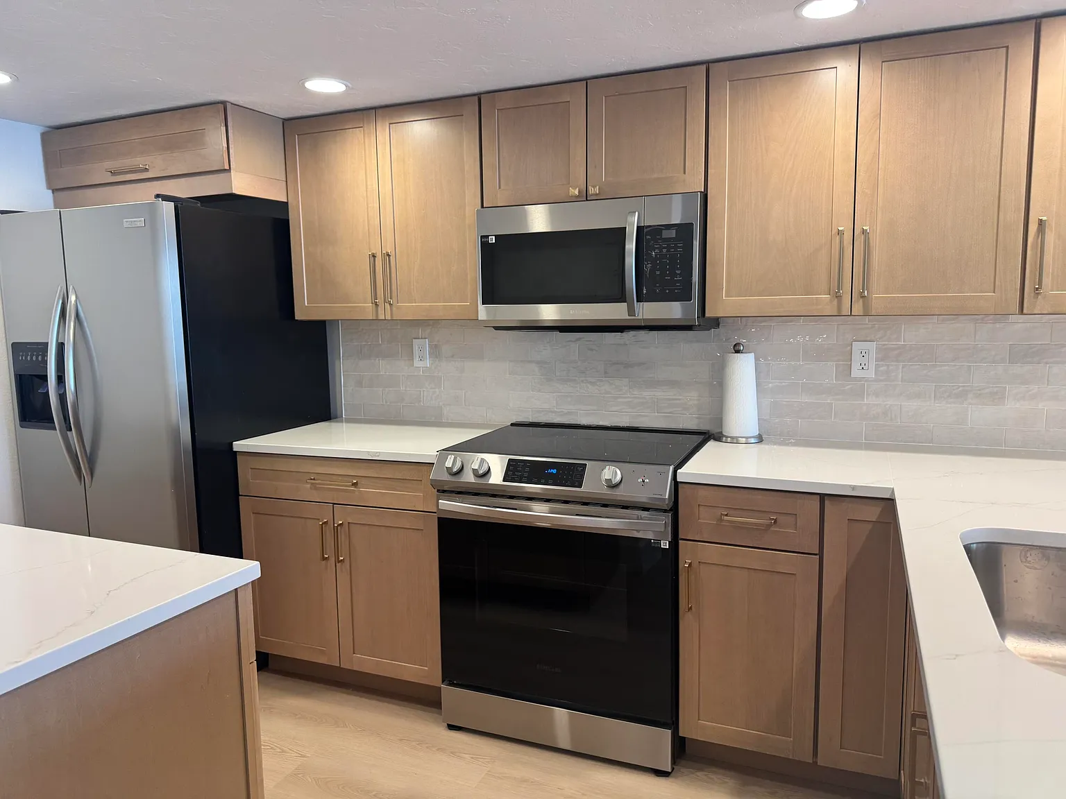 2 bed, 2.0 bath, 1095 sqft, $2,900 — Photo 3