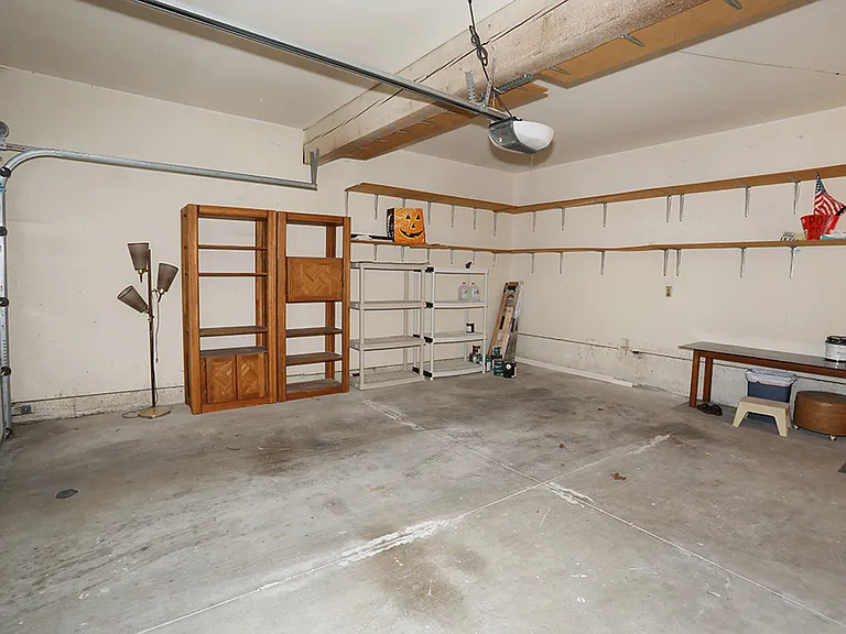 7912 Rainbow Cir #1 — Photo 29