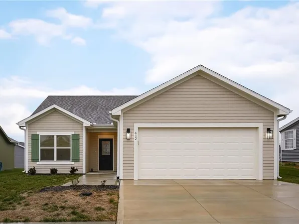 412 NE Poplar Ct, Oak Grove, MO 64075