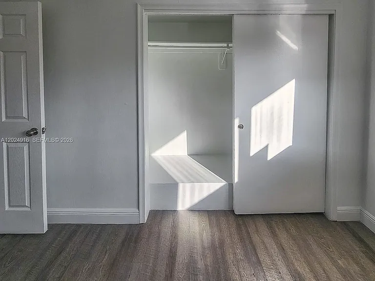 2460 Taylor St #1C — Photo 17