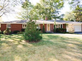 102 Coldren Dr, Prospect Heights, IL 60070