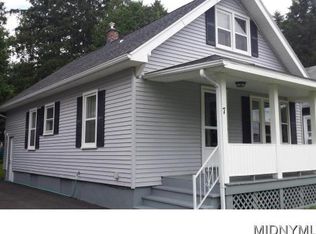 7 Minot Pl, Utica, NY 13502