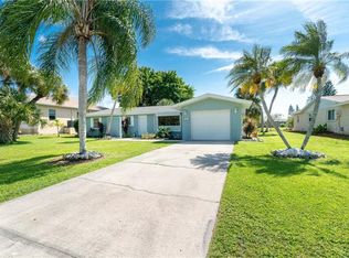 286 Annapolis Ln, Rotonda West, FL 33947