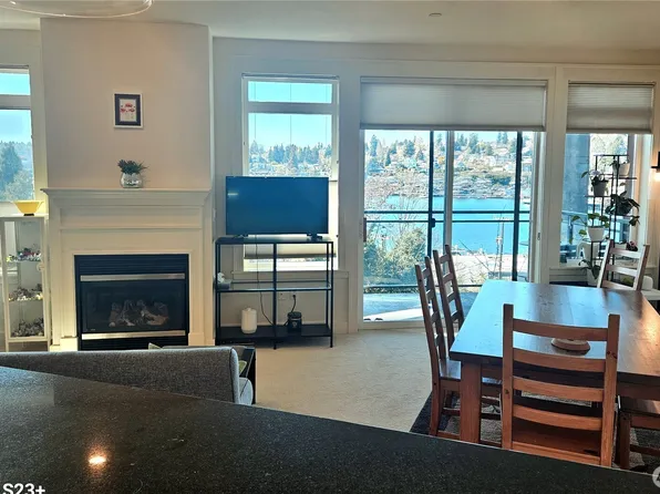 3217 Eastlake Avenue E #303, Seattle, WA 98102