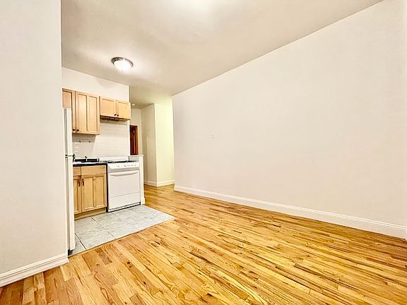 3rd image of 299 E 8th St APT 7