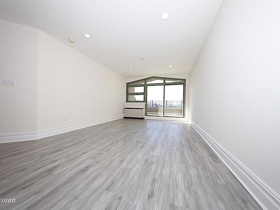 4th image of 1919 24th Ave #L602