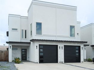 2009 New Combes Rd, Harlingen, TX 78550