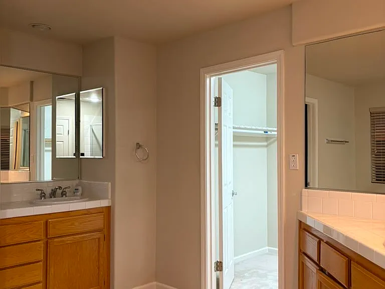 5140 Fawn Hollow Way — Photo 24