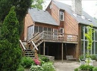 2060 Norborne Dr, Lexington, KY 40502