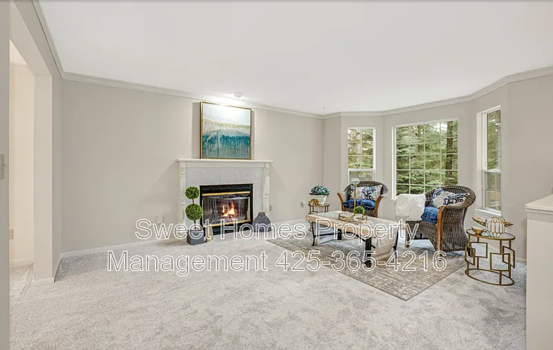 3 bed, 2.5 bath, 2280 sqft, $3,495 — Photo 2