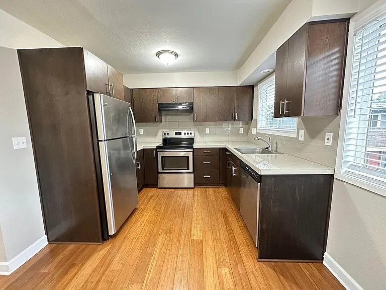 12702 E Burnside St #3 — Photo 3