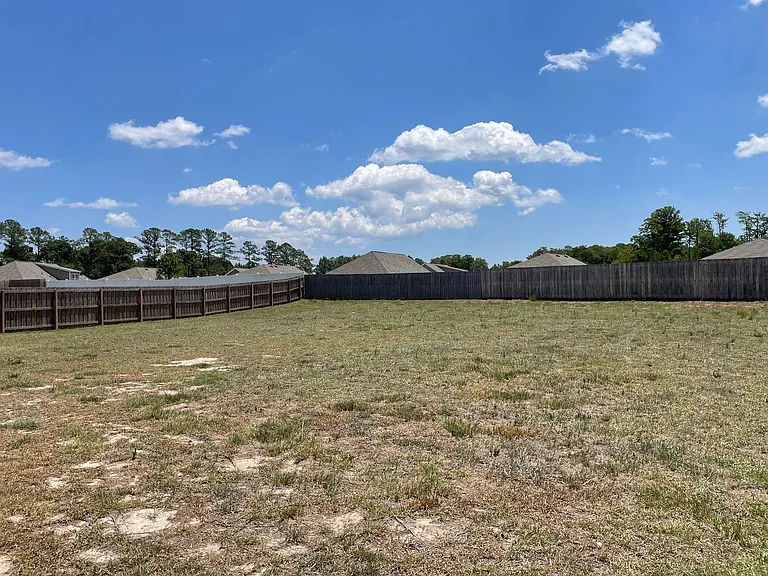 1824 E Woodstork Ln NE — Photo 36