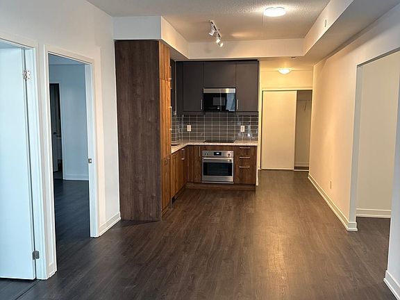 4th image of 8119 Birchmount Rd #519A