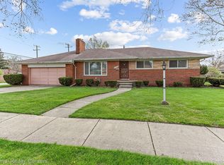 8906 Hazelton, Redford, MI 48239