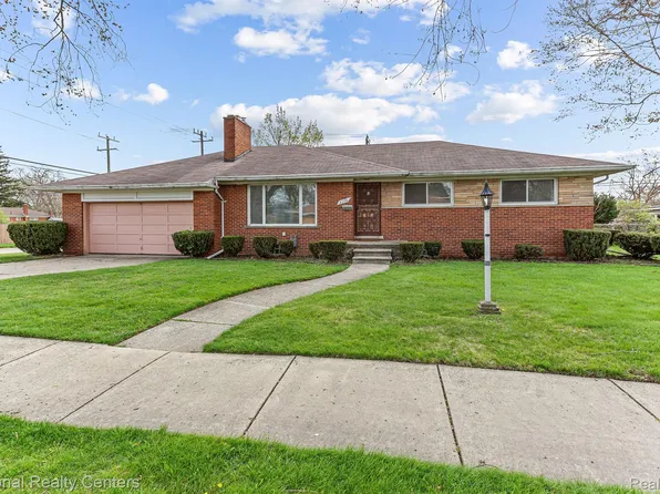 8906 Hazelton, Redford, MI 48239