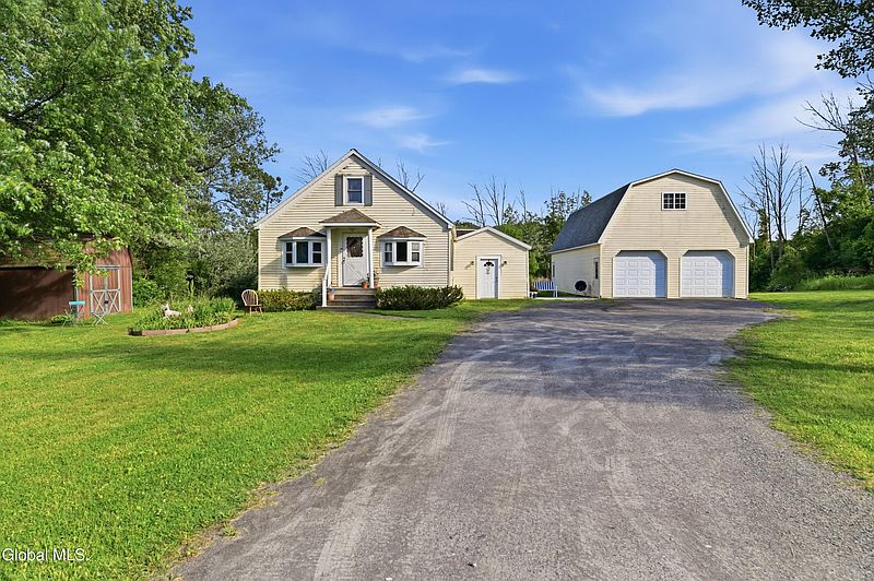 2nd image of 14083 Duanesburg Road