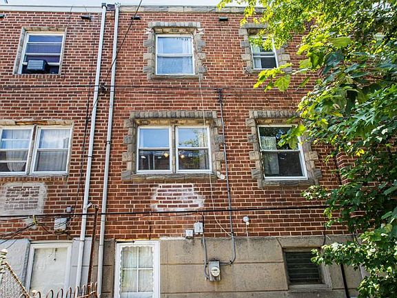 4th image of 4306 Palmetto St