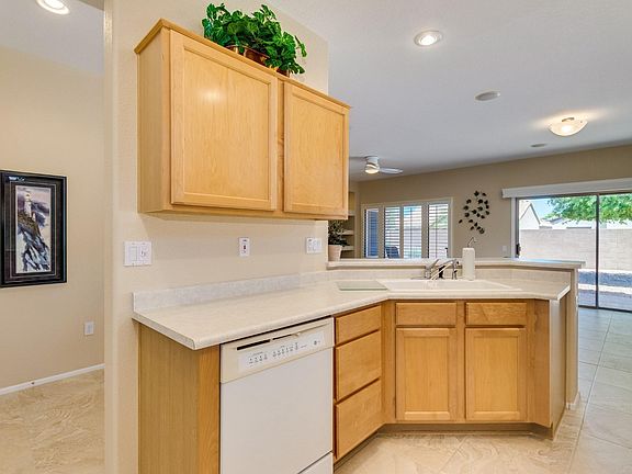 5th image of 17119 N Augusta Ln