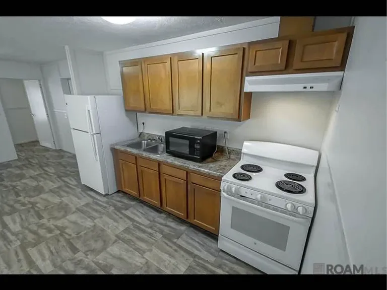 5450 David Ln #1 — Photo 4