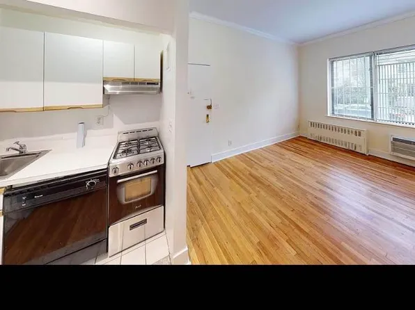 428 East 77th Street image 1 of 7